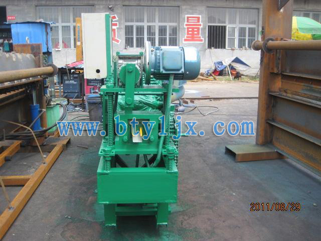 方形扣板機(jī)