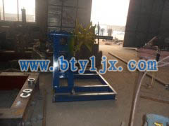 C型鋼機(jī)上料架