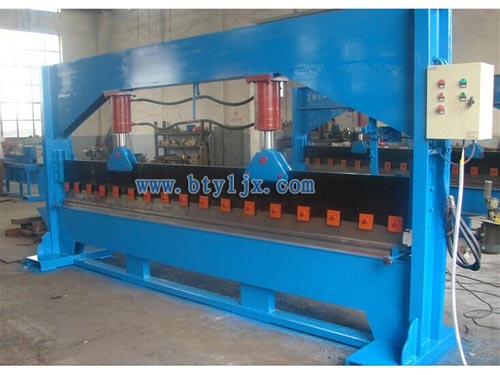 4米液壓折彎?rùn)C(jī)