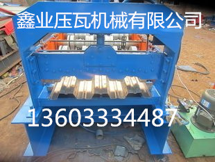 915樓承板設(shè)備