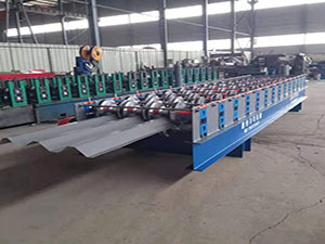 三峰擋風(fēng)抑塵設(shè)備